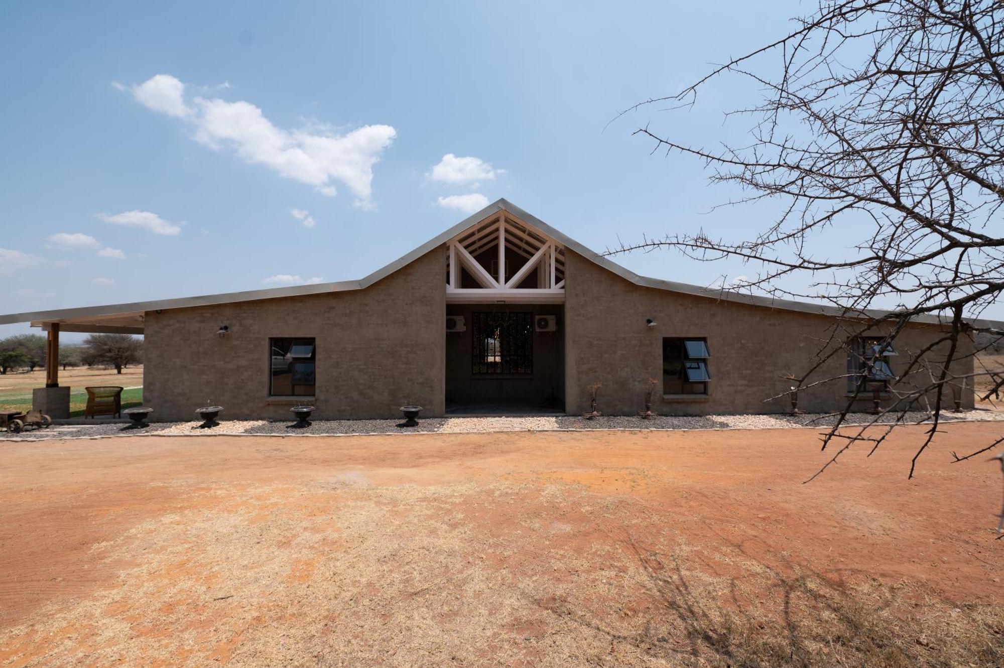 Tula Baba Game Lodge Brits Exterior photo