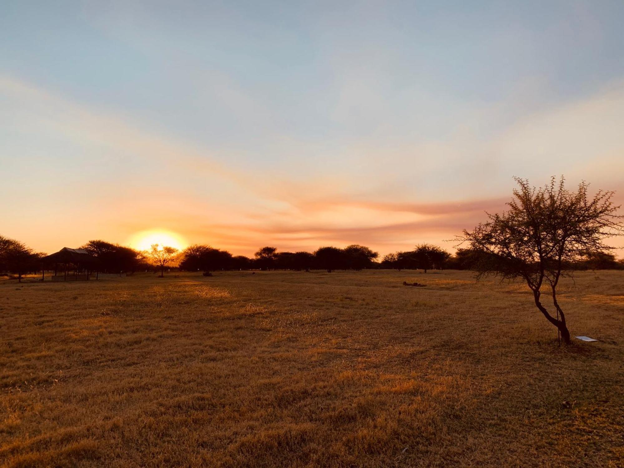Tula Baba Game Lodge Brits Exterior photo
