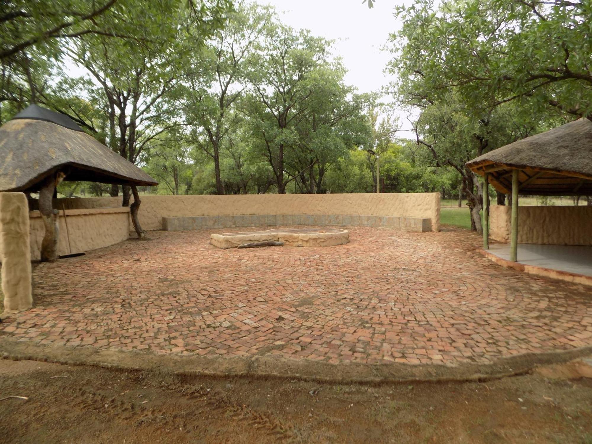 Tula Baba Game Lodge Brits Exterior photo