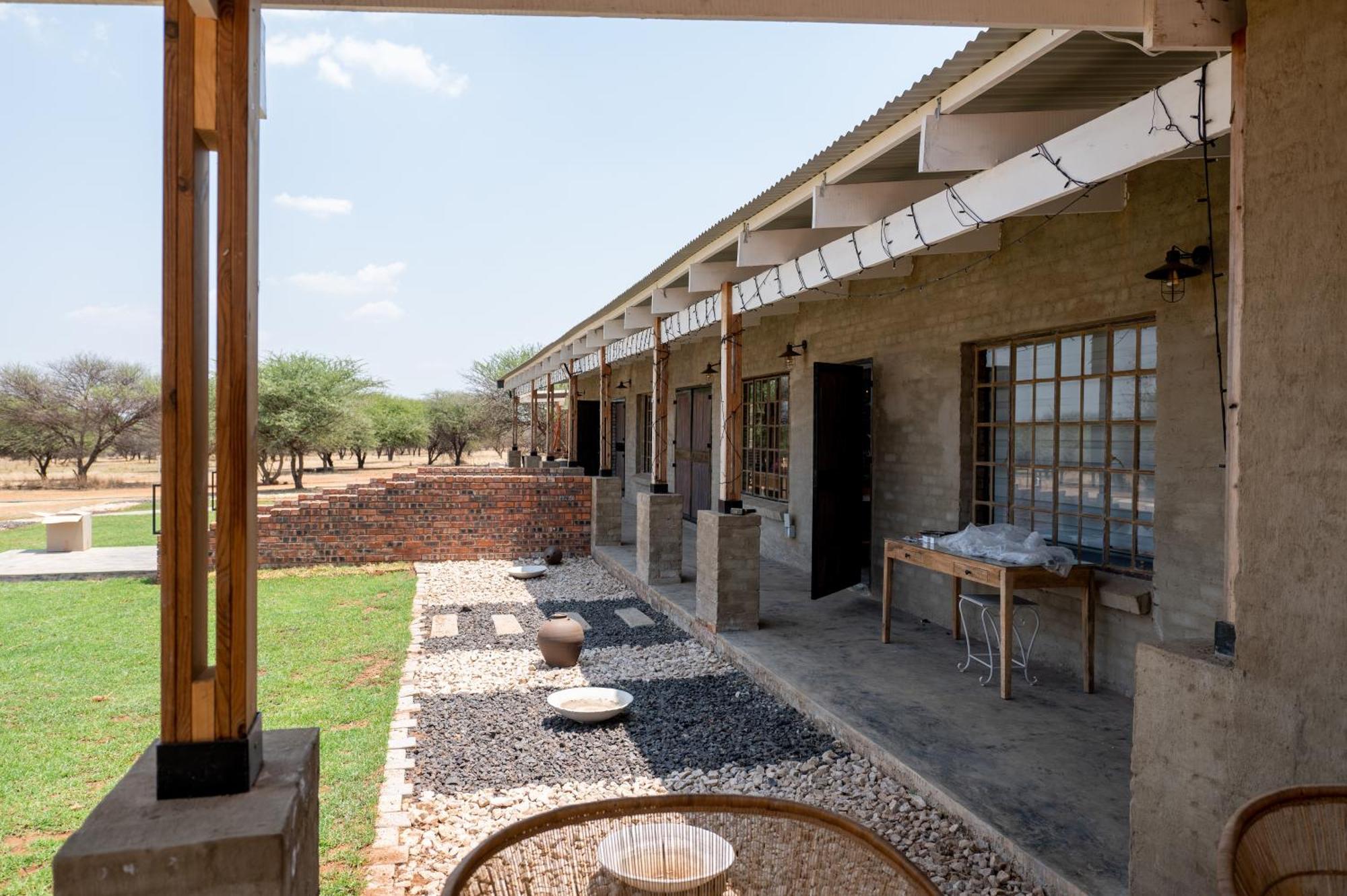 Tula Baba Game Lodge Brits Exterior photo