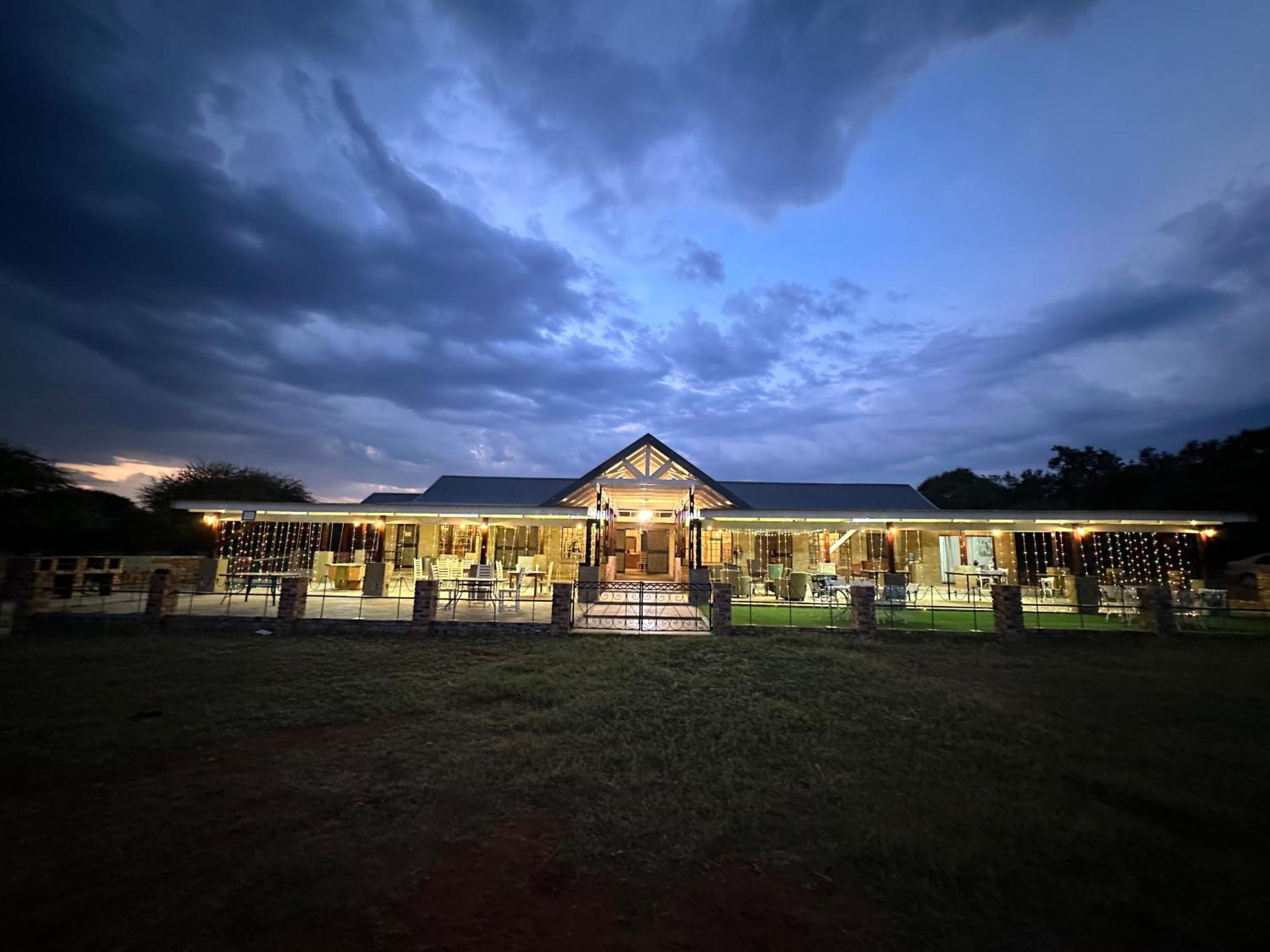 Tula Baba Game Lodge Brits Exterior photo